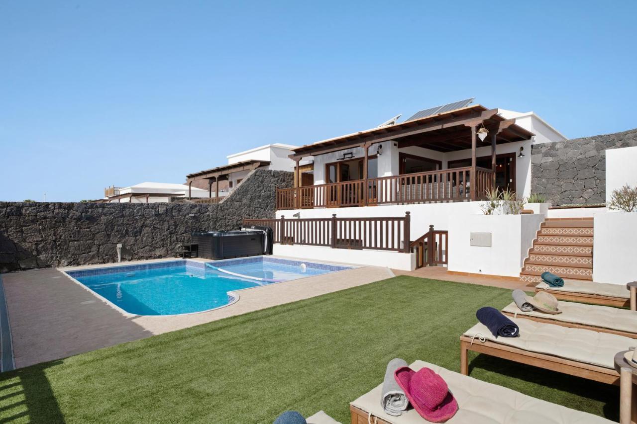 Villa Peaky Playa Blanca  Exterior photo